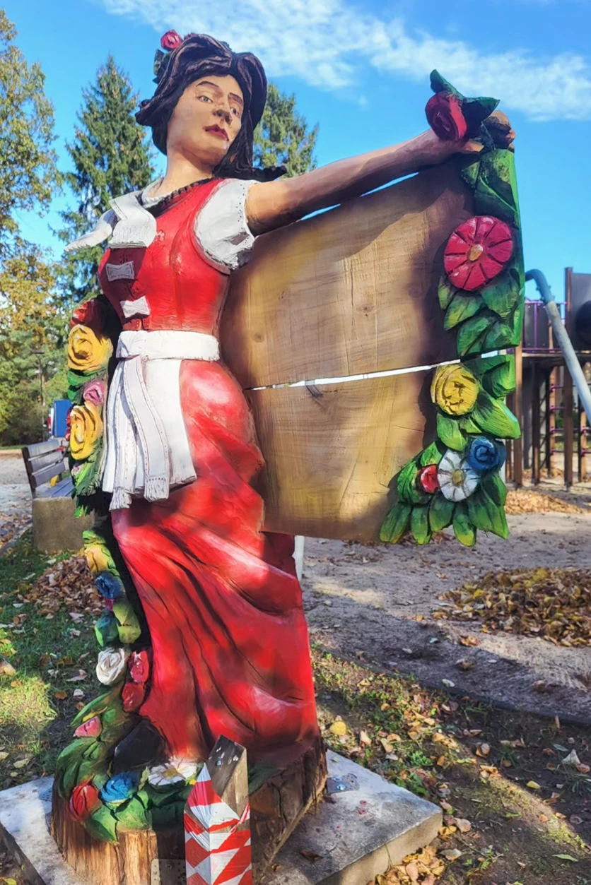 Drewniane formy dekoracyjne