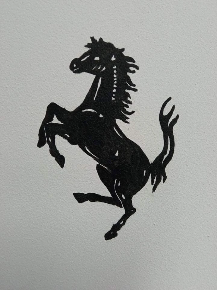 Mural w garażu - motoryzacyjny akcent